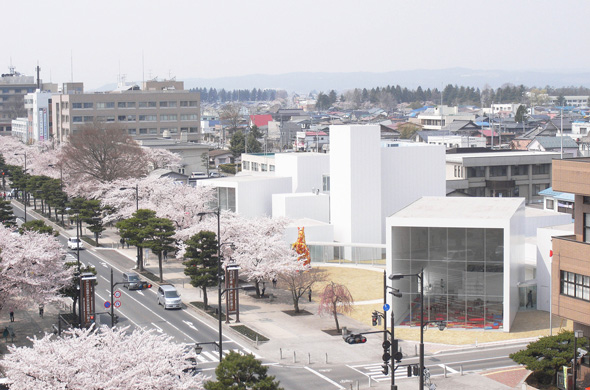 十和田市現代美術館